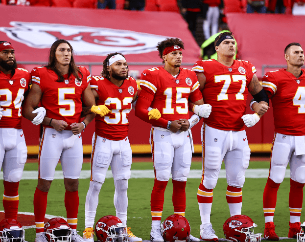 Photo of Kansas City Chiefs football players